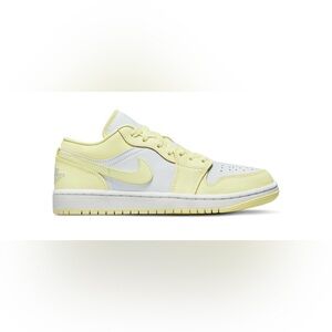 Women’s Nike lemonades Jordan’s